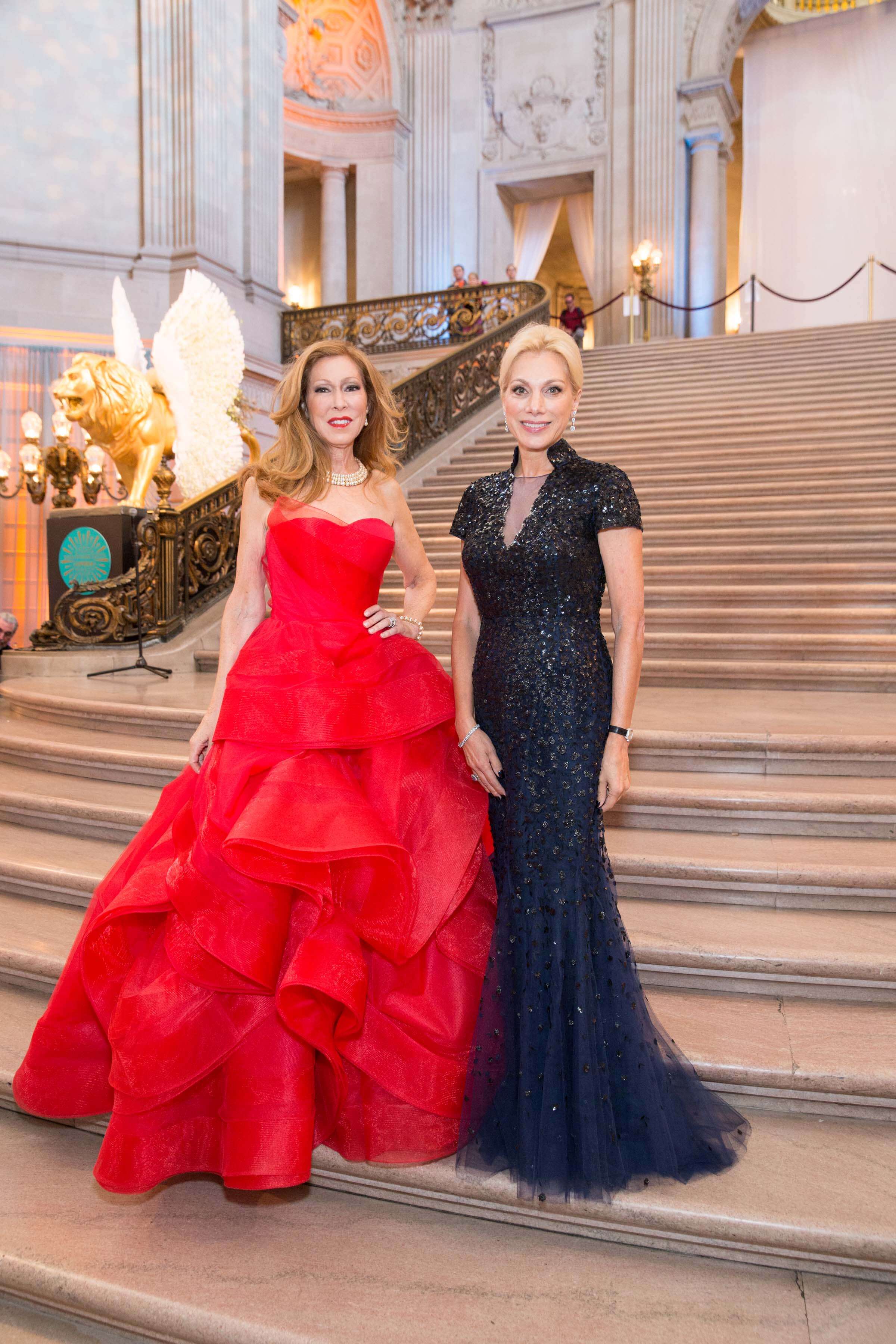0219-Opera_Ball-140905.jpg