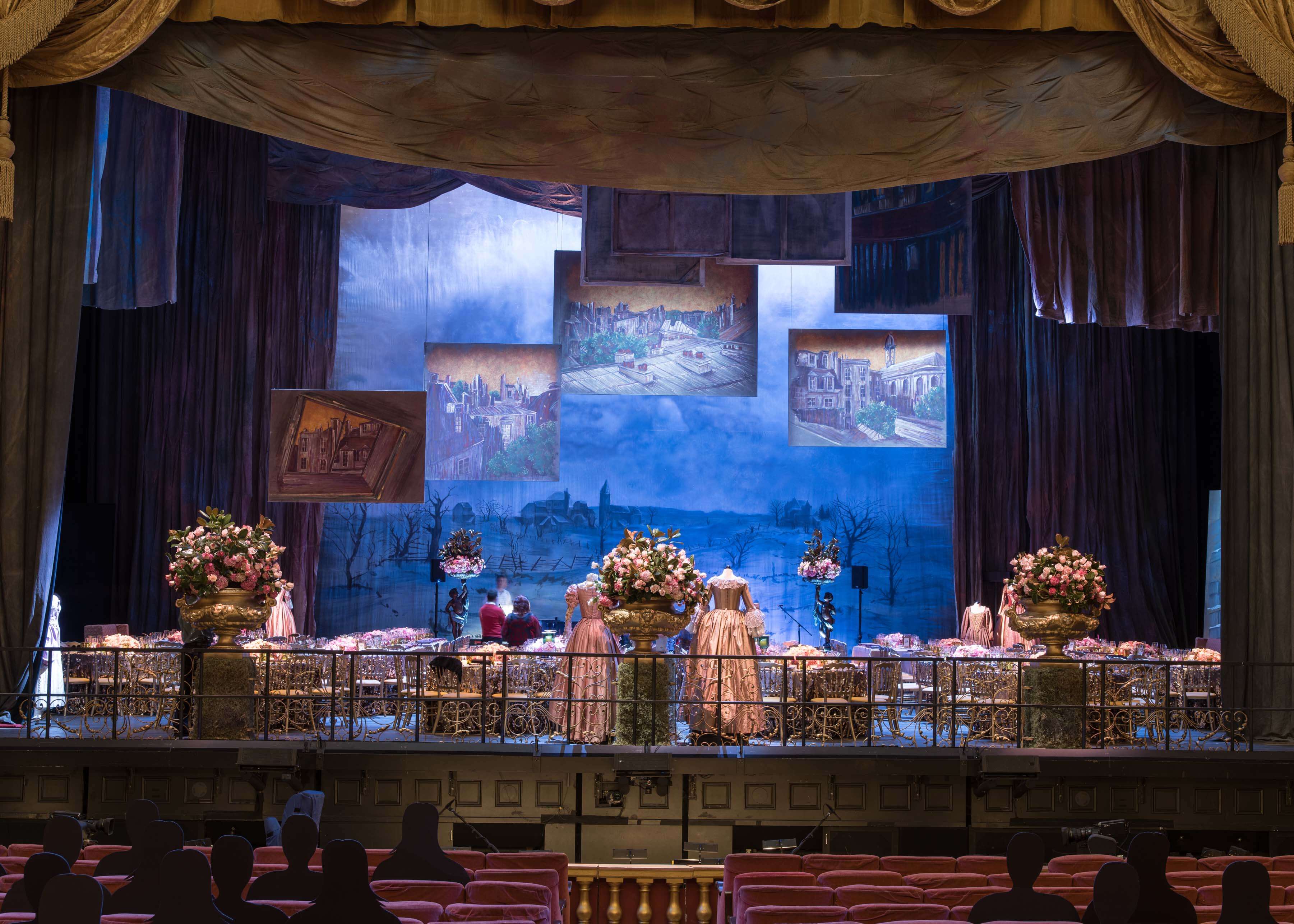 1026-Opera-141201.jpg