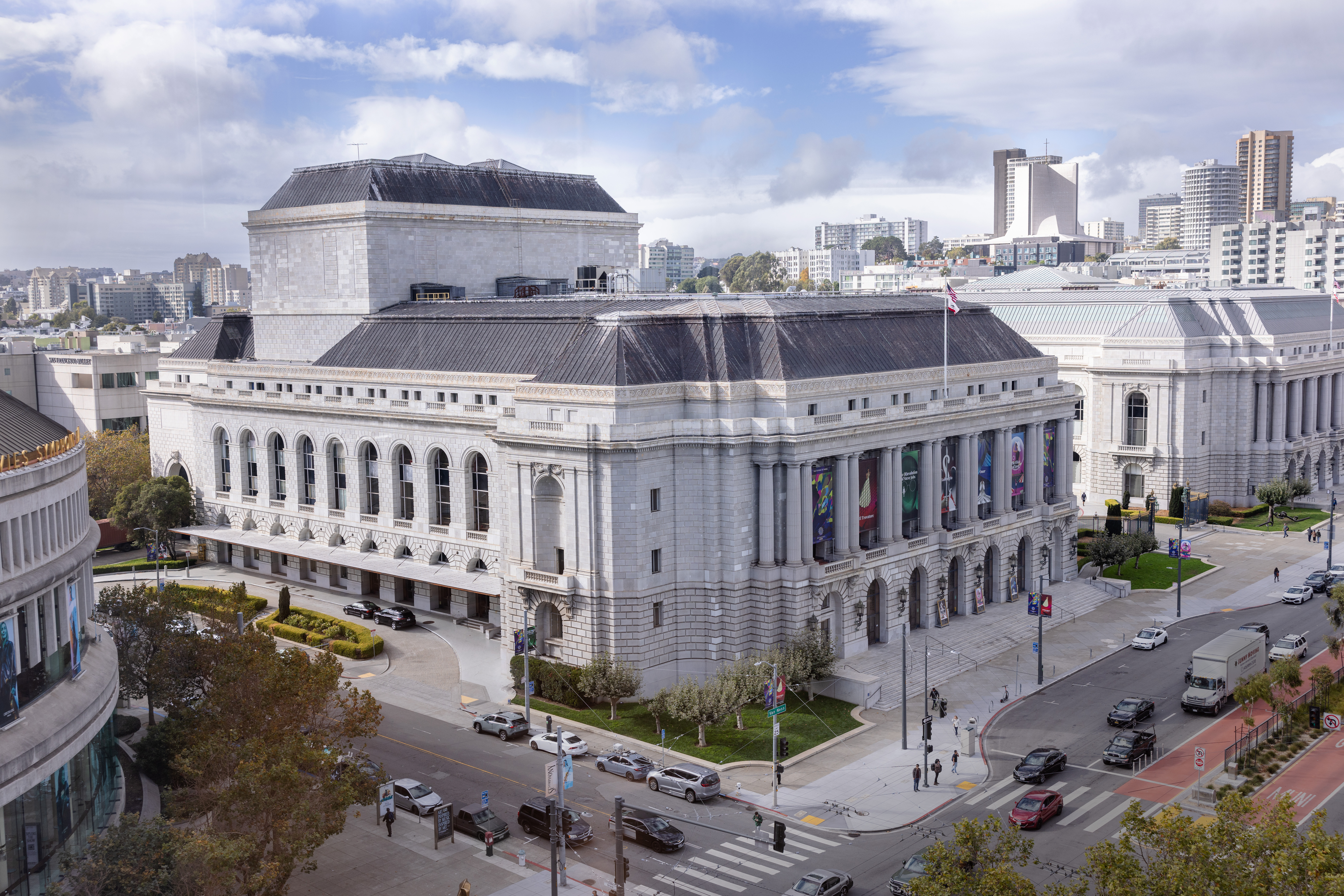 OperaHouse2023_MatthewWashburn_large.jpg